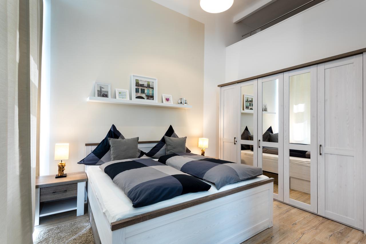 The Goethe Loft, 2 Bedroom Up To 5 People Berlin Exterior foto